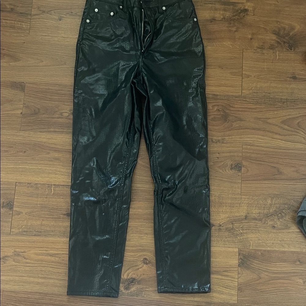 H&M Black High Rise Women Jeans